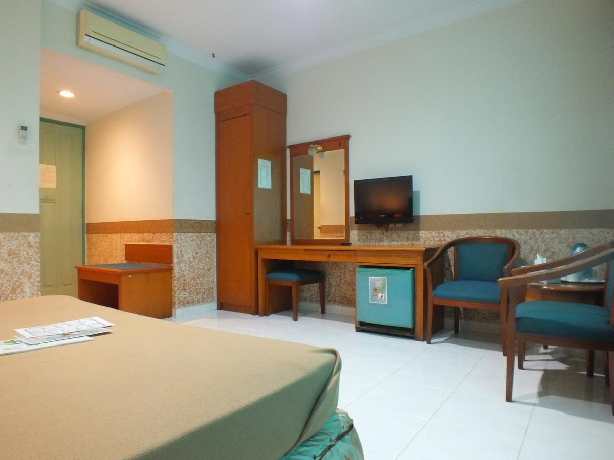 Hotel Puri Kwitang Jacarta Exterior foto