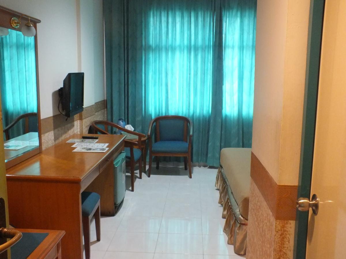 Hotel Puri Kwitang Jacarta Exterior foto